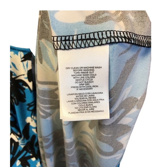 Kasper Sleeveless Shirt - Picture 5 of 7